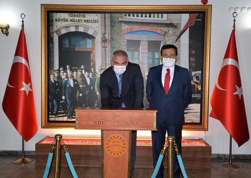 Turizm Bakanı Ersoy Bolu'yu havadan inceledi