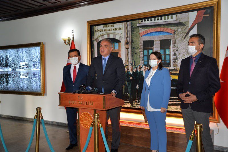 Turizm Bakanı Ersoy Bolu'yu havadan inceledi