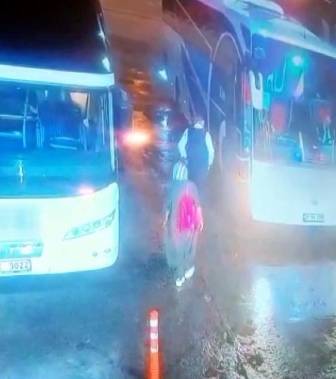 Tuvalette doğurduğu bebeği çöpe atmıştı