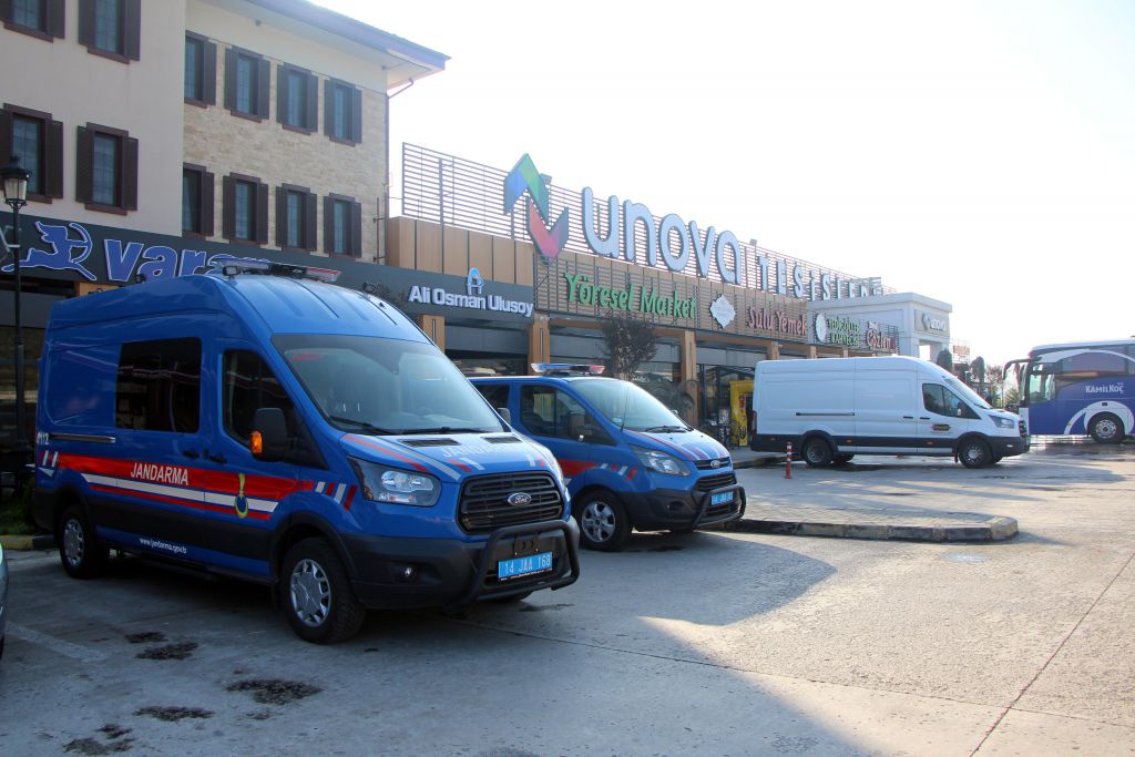 Tuvalette doğurduğu bebeği çöpe atmıştı