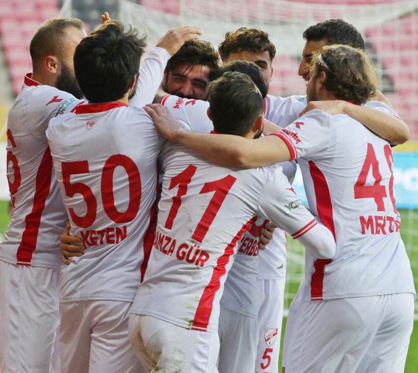 YENİ YIL BOLUSPOR'A YARADI