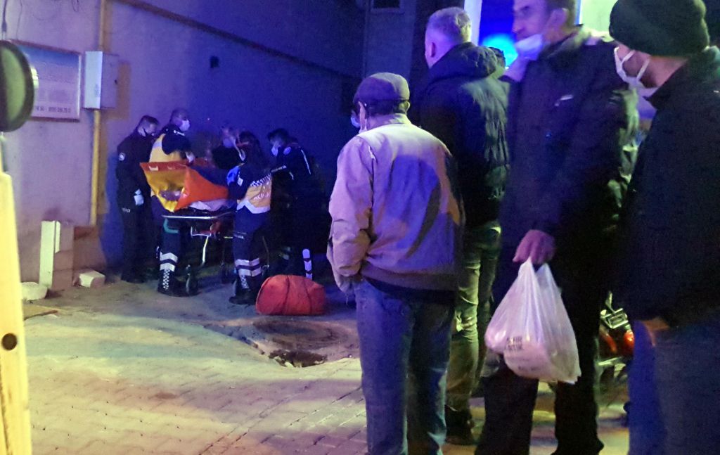 Birlikte içtiler eğlendiler ama sonu kanla bitti