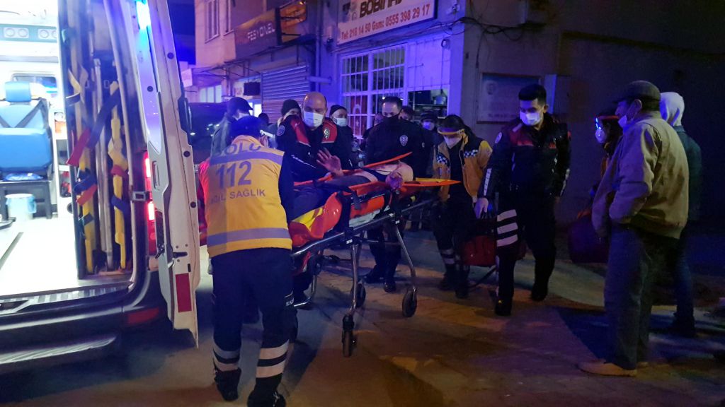 Birlikte içtiler eğlendiler ama sonu kanla bitti