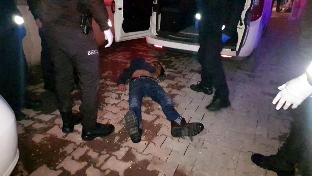 Birlikte içtiler eğlendiler ama sonu kanla bitti