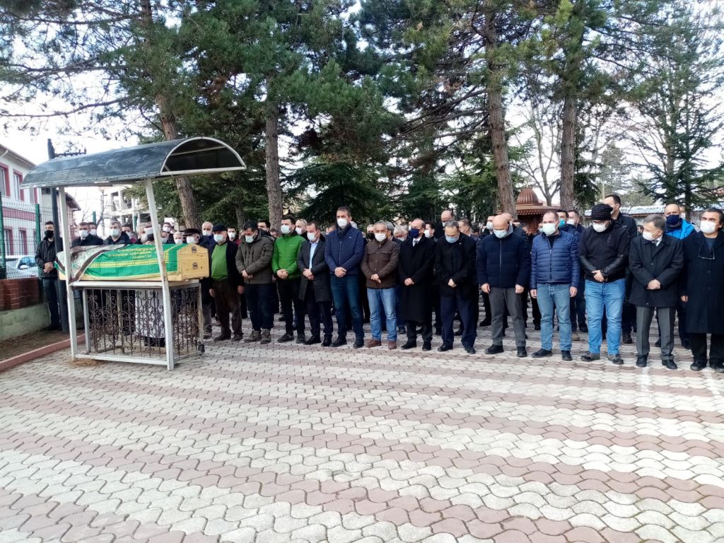 Emine Velioğlu toprağa verildi