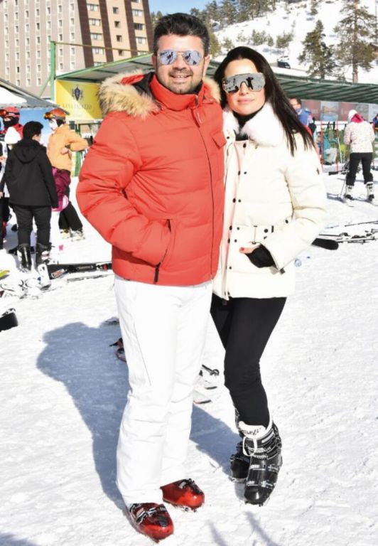 Kartal'a ünlü yağdı