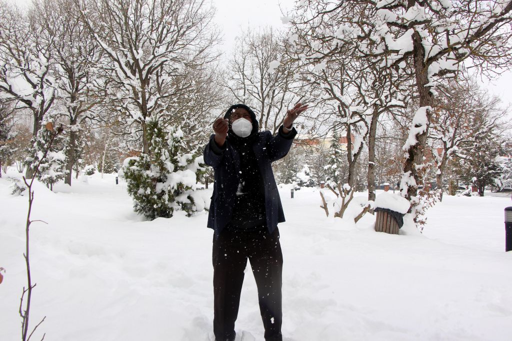 Somalili aile Bolu'da ilk defa karşılaştı