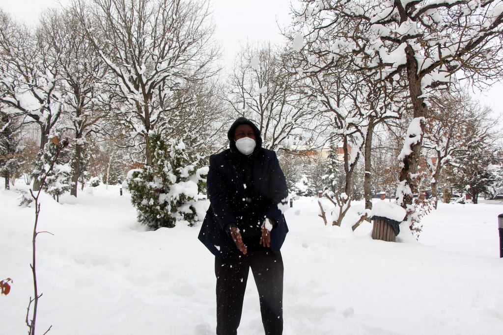 Somalili aile Bolu'da ilk defa karşılaştı