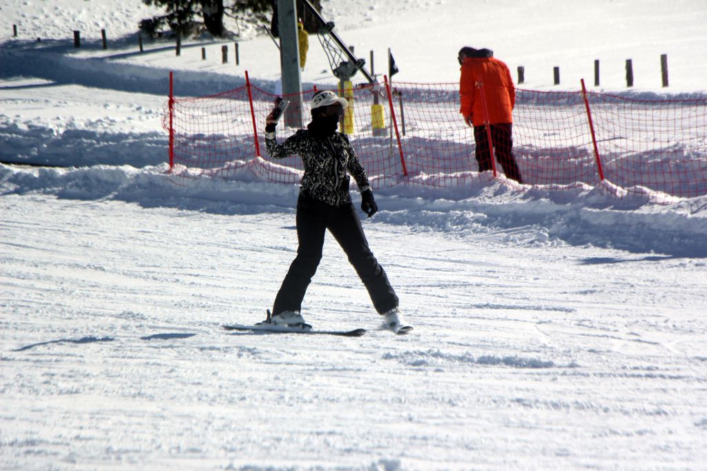 Yoğun kar yağışı Kartal'a yaradı