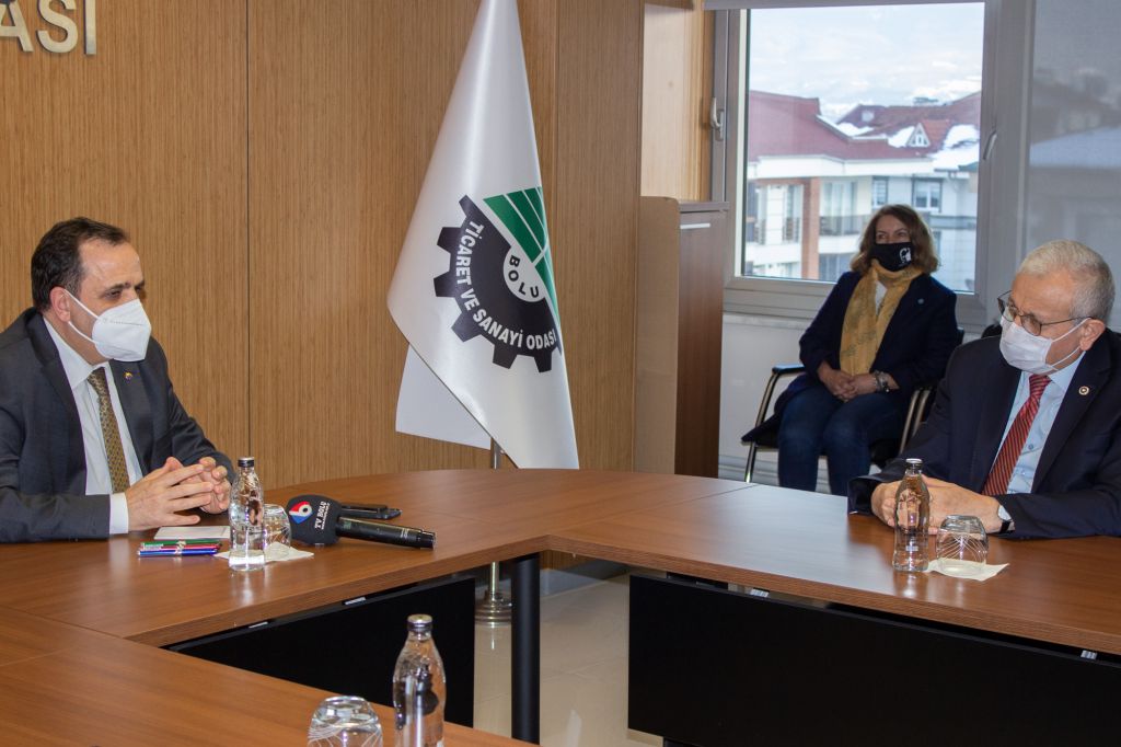 Üniversitemizdeki akademisyenler tezlerini Bolu üzerine yapsın