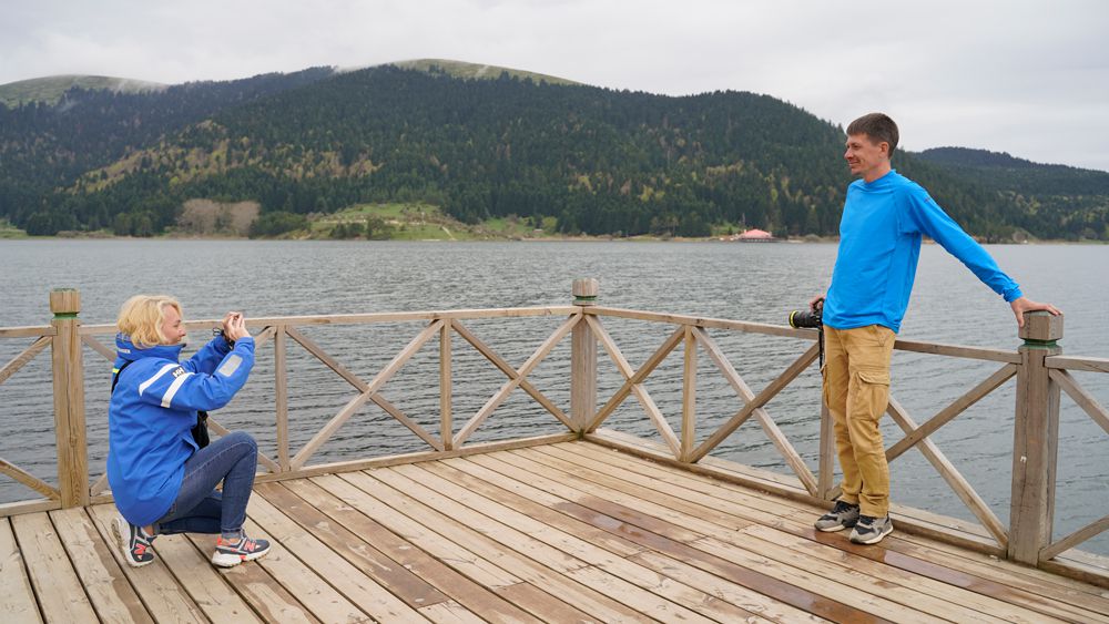 Abant'ın tadını Rus turistler çıkarıyor