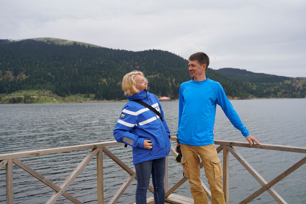 Abant'ın tadını Rus turistler çıkarıyor