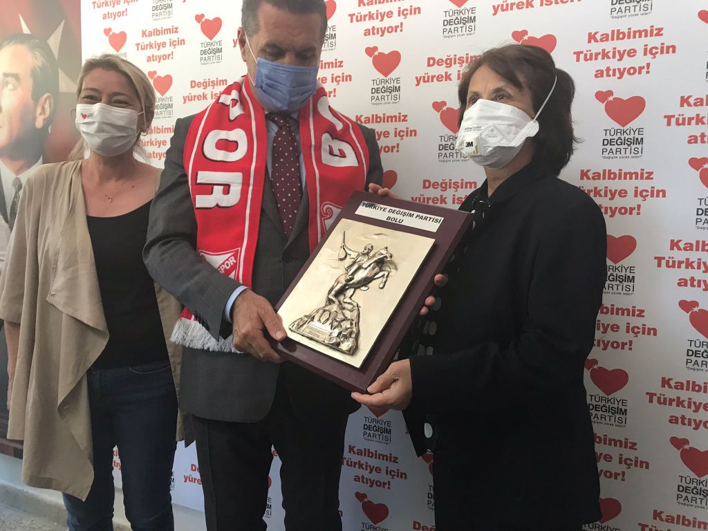 Değişimi getirecek bir aday çıkartacağız