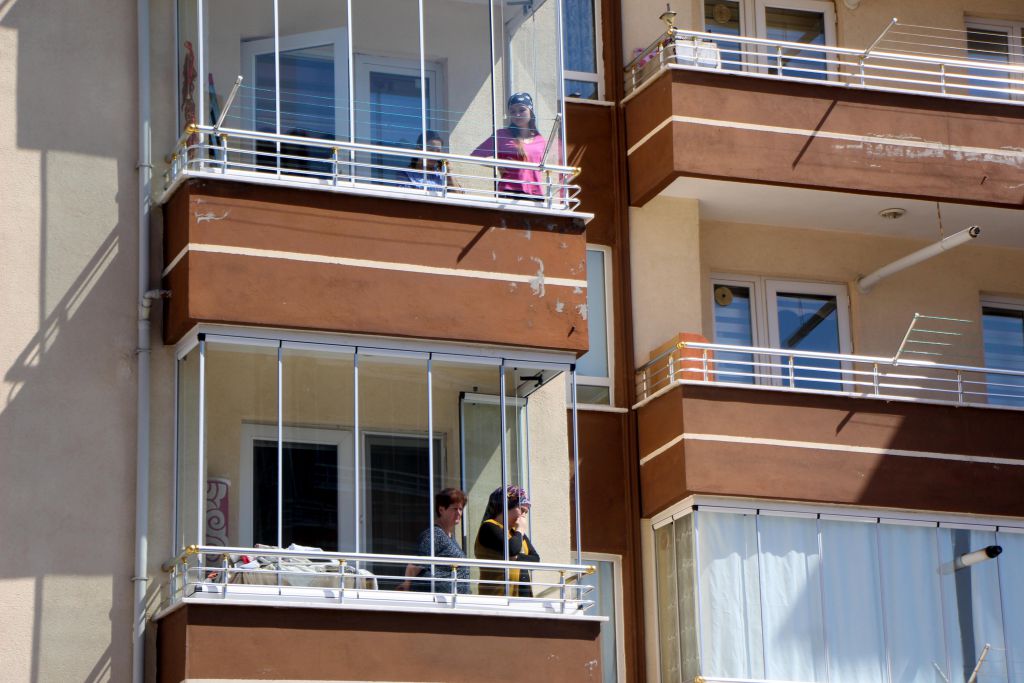 Evinde 1 hafta önce ölmüş