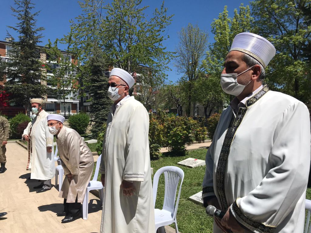 Şehitler dualarla anıldı