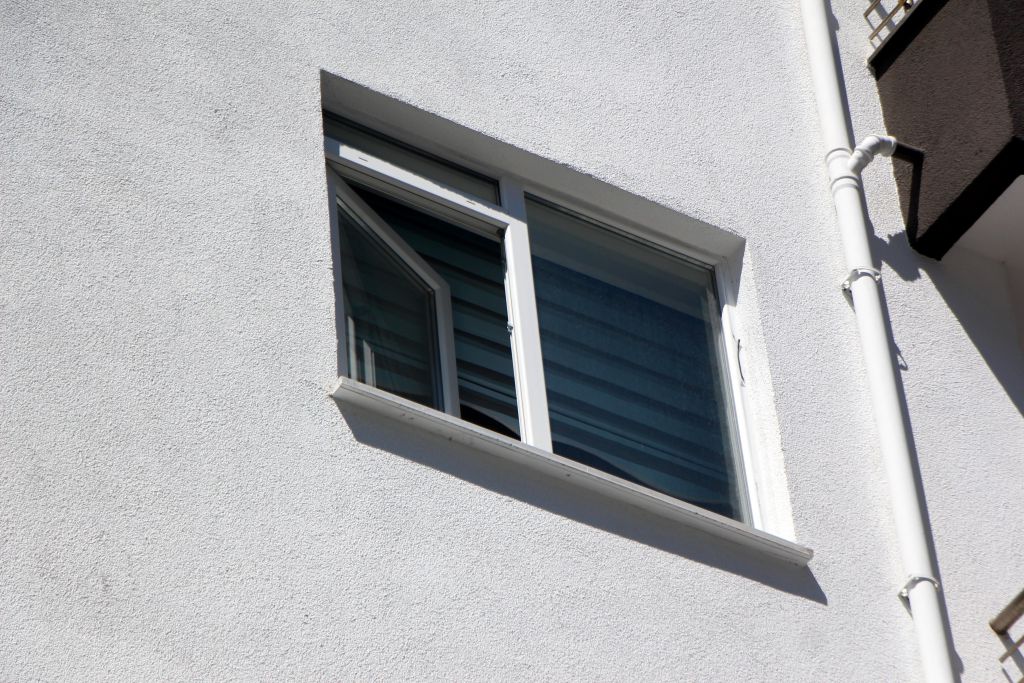 Rüya rüyasında 3. Kattan düştü