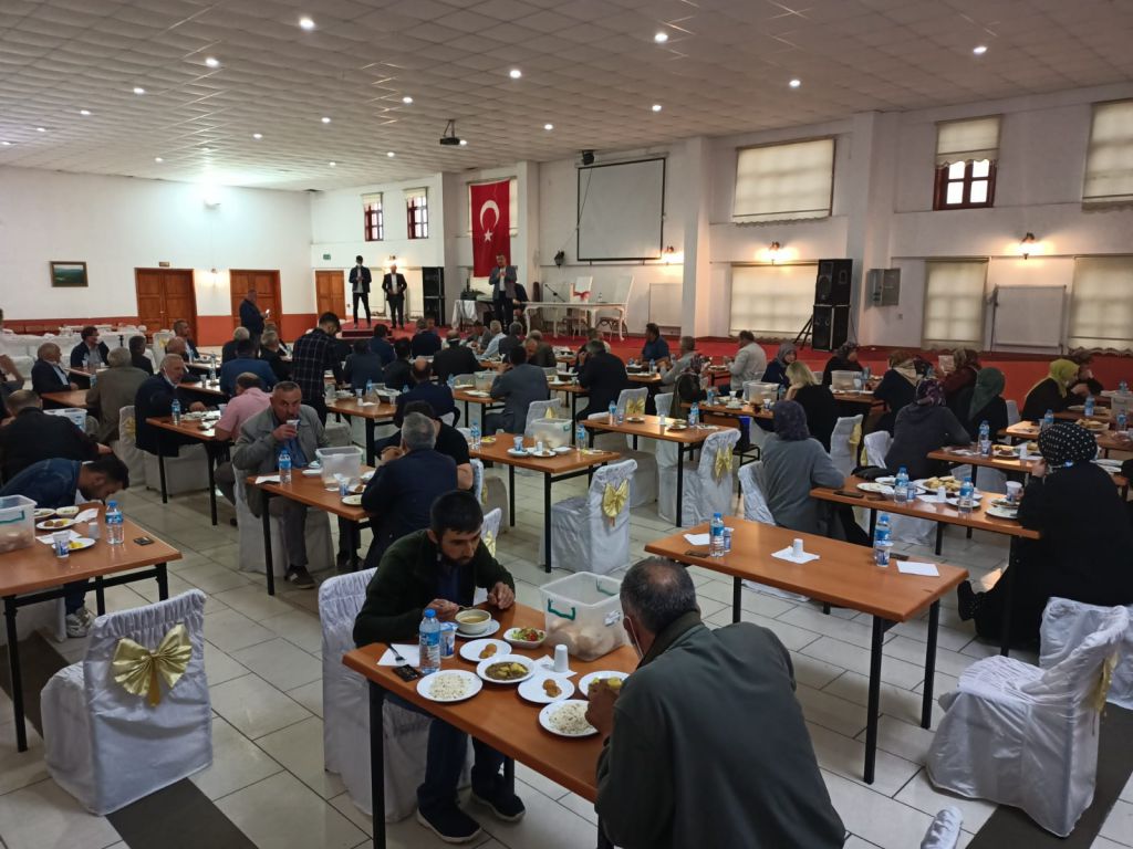 DÖRTDİVANLILAR AK PARTİ İL BAŞKANI SUAT GÜNER'E YOĞUN İLGİ GÖSTERDİ