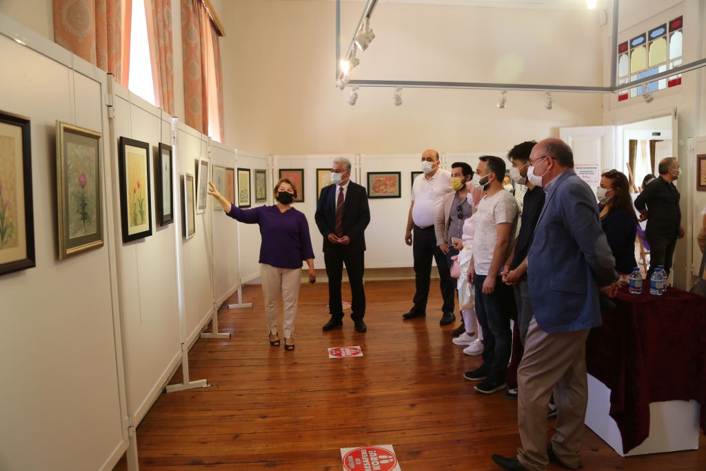 FIRÇALARIN DANSI YAĞLI BOYA RESİM VE EBRU SERGİSİ AÇILDI