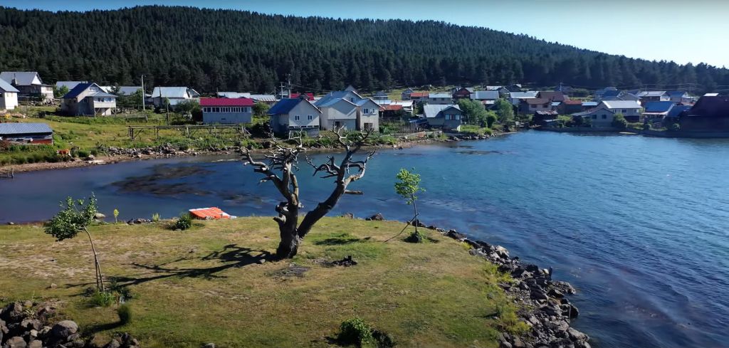 Kar üstünde karpuz keyfi