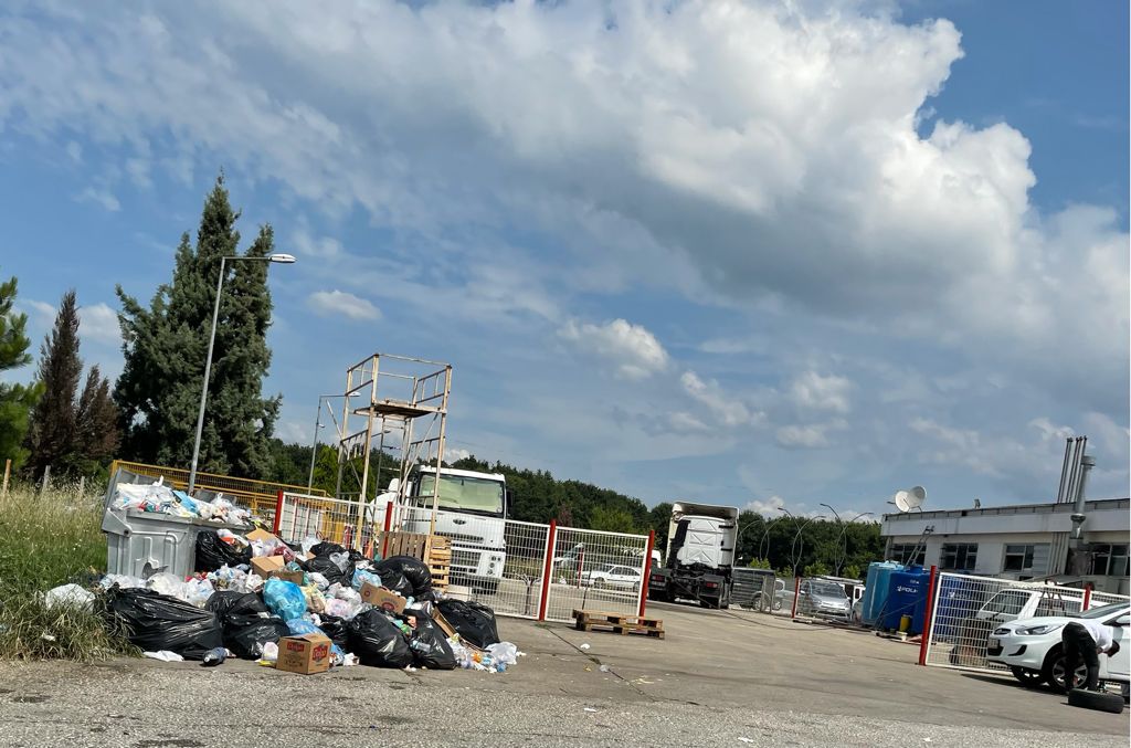 Geldim, gördüm, ettim, gidiyorum!