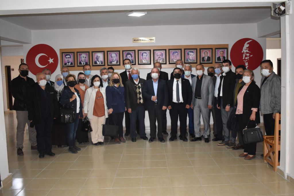 İYİ Parti Mengen'e çıkartma yaptı