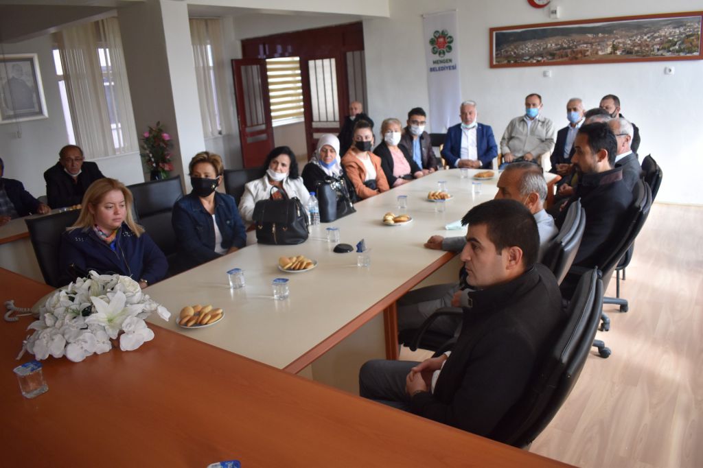 İYİ Parti Mengen'e çıkartma yaptı