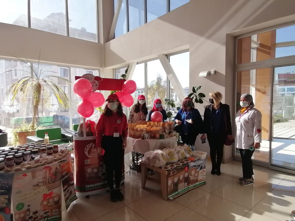 Gelincik kadınları arı gibi çalışmaya devam ediyor