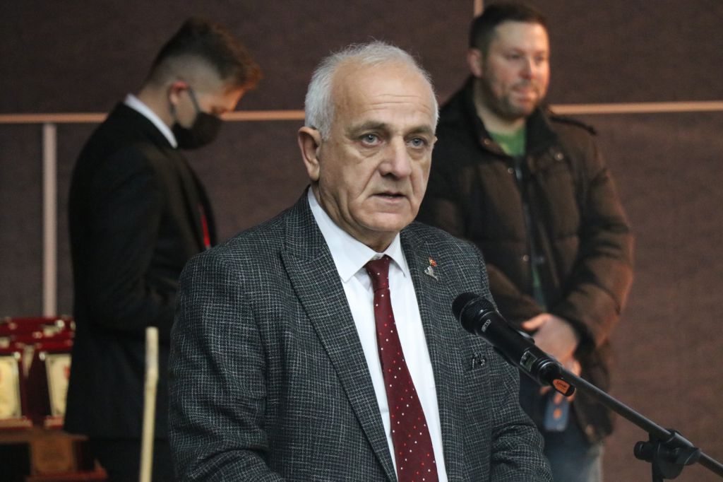 Orhan Fırat yeniden Başkan