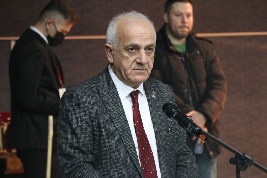 Orhan Fırat yeniden Başkan