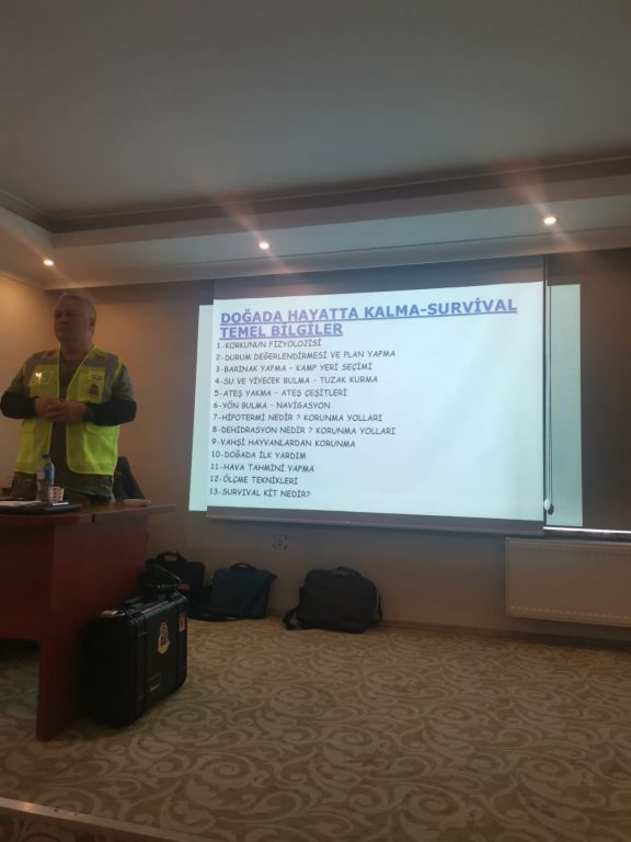 BOLOFF VE TOSFED'DEN RESMİ KURUMLARA EĞİTİM VERİLDİ