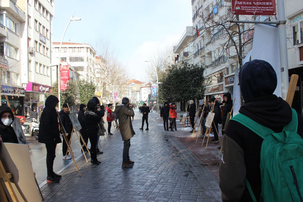 Ülkü Ocakları'ndan Resim Sergisi