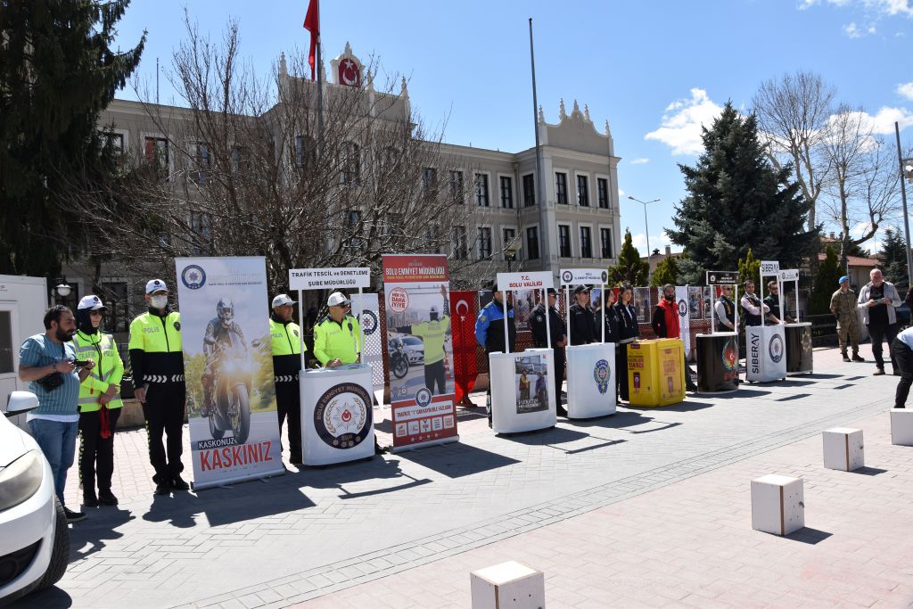 10 Nisan Polis Bayramı Geçit Töreni İle Kutlandı