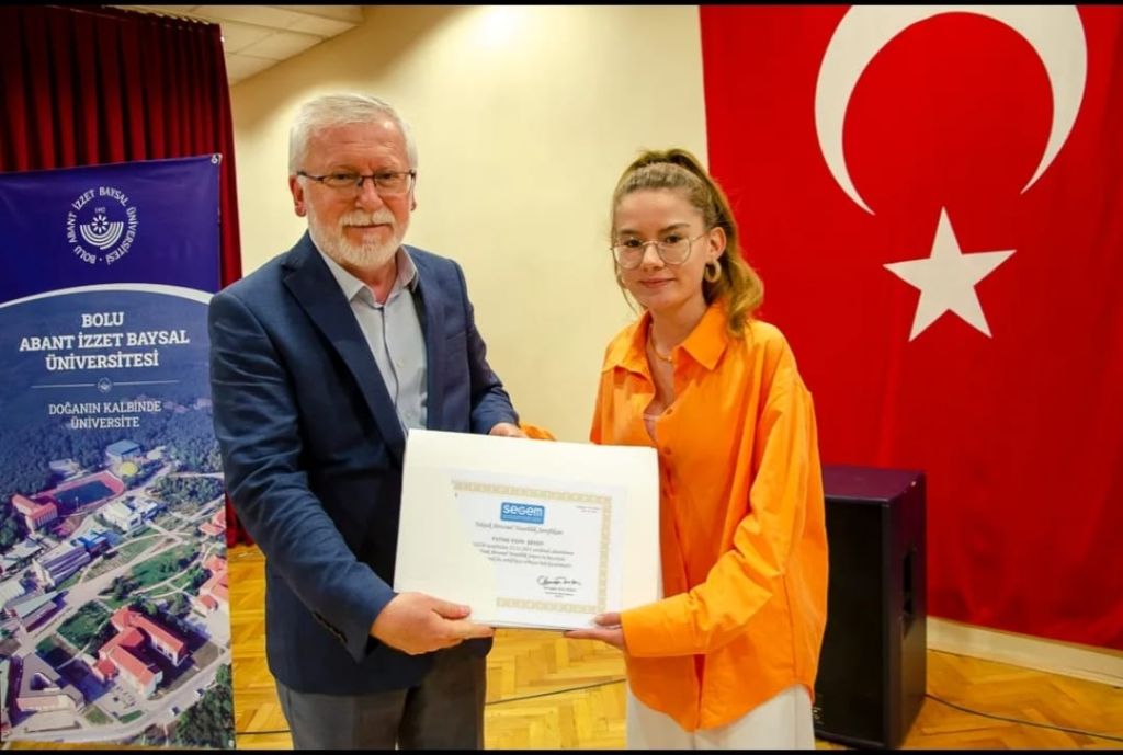 Bolu MYO'da Bilgisayar Laboratuvarı Açılışı ve SEGEM Sertifika Töreni Yapıldı