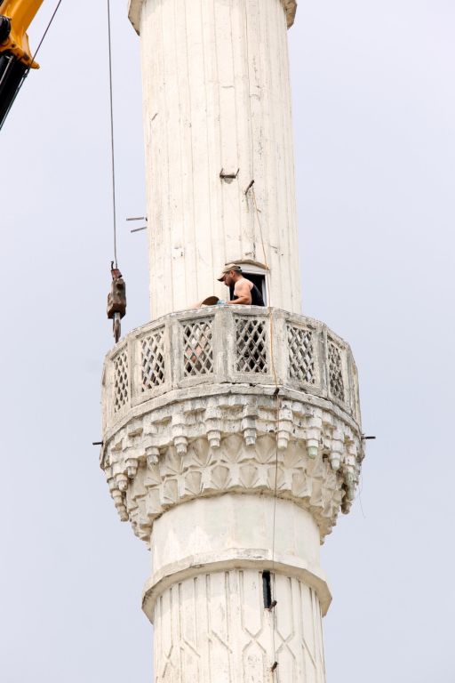 Minareyi işte böyle yıktılar