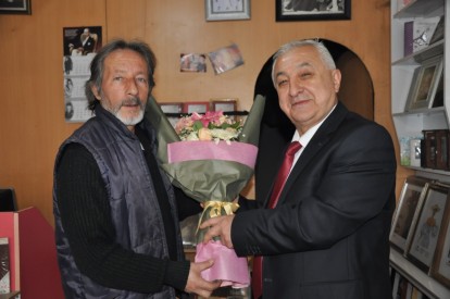 CHP'li Kurt ilçe teşkilatlarıyla buluştu