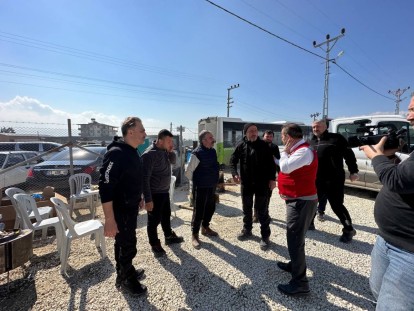 Başkan Özcan Hatay'da depremzedeleri ziyaret etti