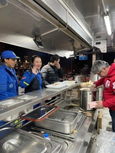 Bolu Kızılay afetzedeler için seferber oldu