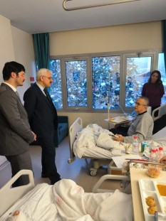 Vali Kılıç depremzedeler ile yakından ilgilendi