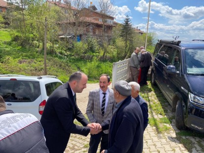 Akgül Mengenli vatandaşlarla bayramlaştı