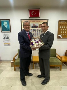 İzzet Baysal Vakfı'nda görev değişikliği