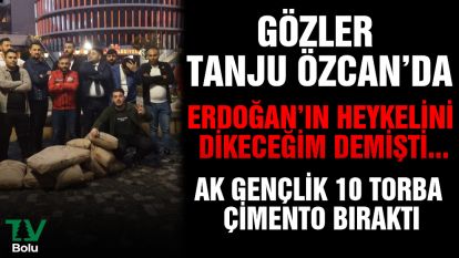 Belediyenin önüne 10 torba çimento  bıraktılar