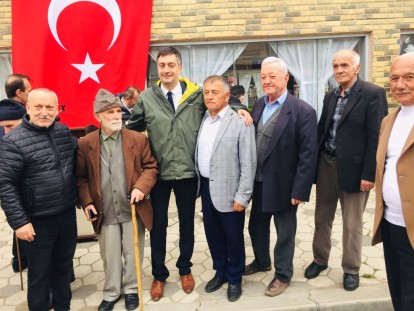 Burak Cop ayak basmadık yer bırakmıyor