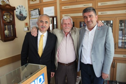 Coşkunyürek teşekkür ziyaretlerine başladı