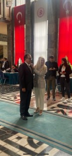 CHP Bolu Milletvekili  Türker Ateş mazbatasını alıp mecliste kaydını yaptırdı