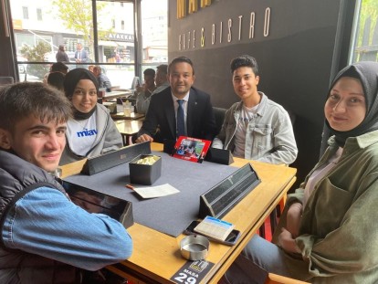 Türkiye Yüzyılına gençlerden destek istedi