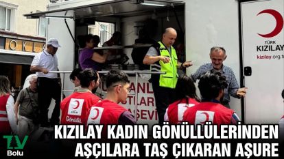 Kızılay Kadın Gönüllülerinden Aşçılara Taş Çıkaran  Aşure