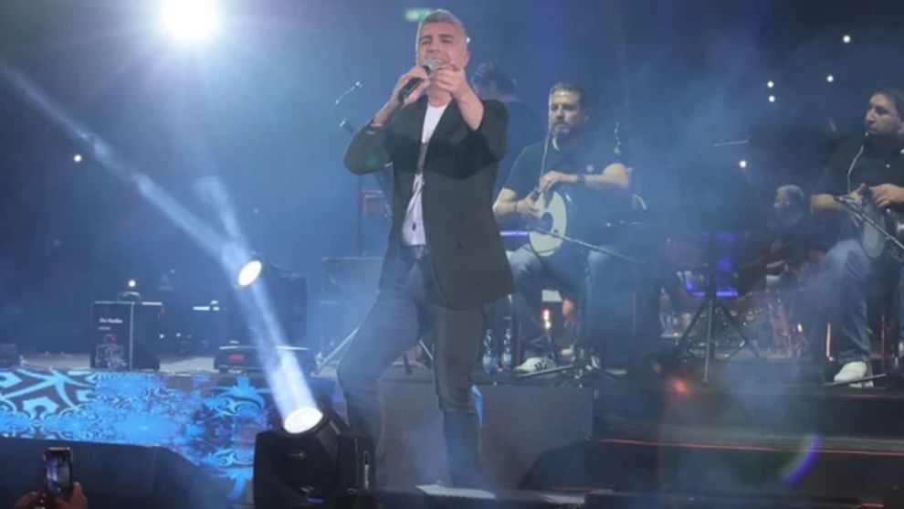 Özcan Deniz kalp krizi nedeniyle hastaneye kaldırıldı!