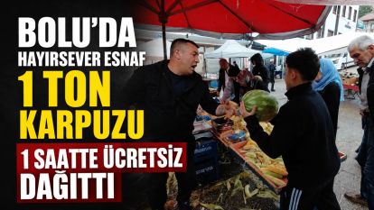 Bolu'da hayırsever esnaf 1 ton karpuzu 1 saatte ücretsiz dağıttı